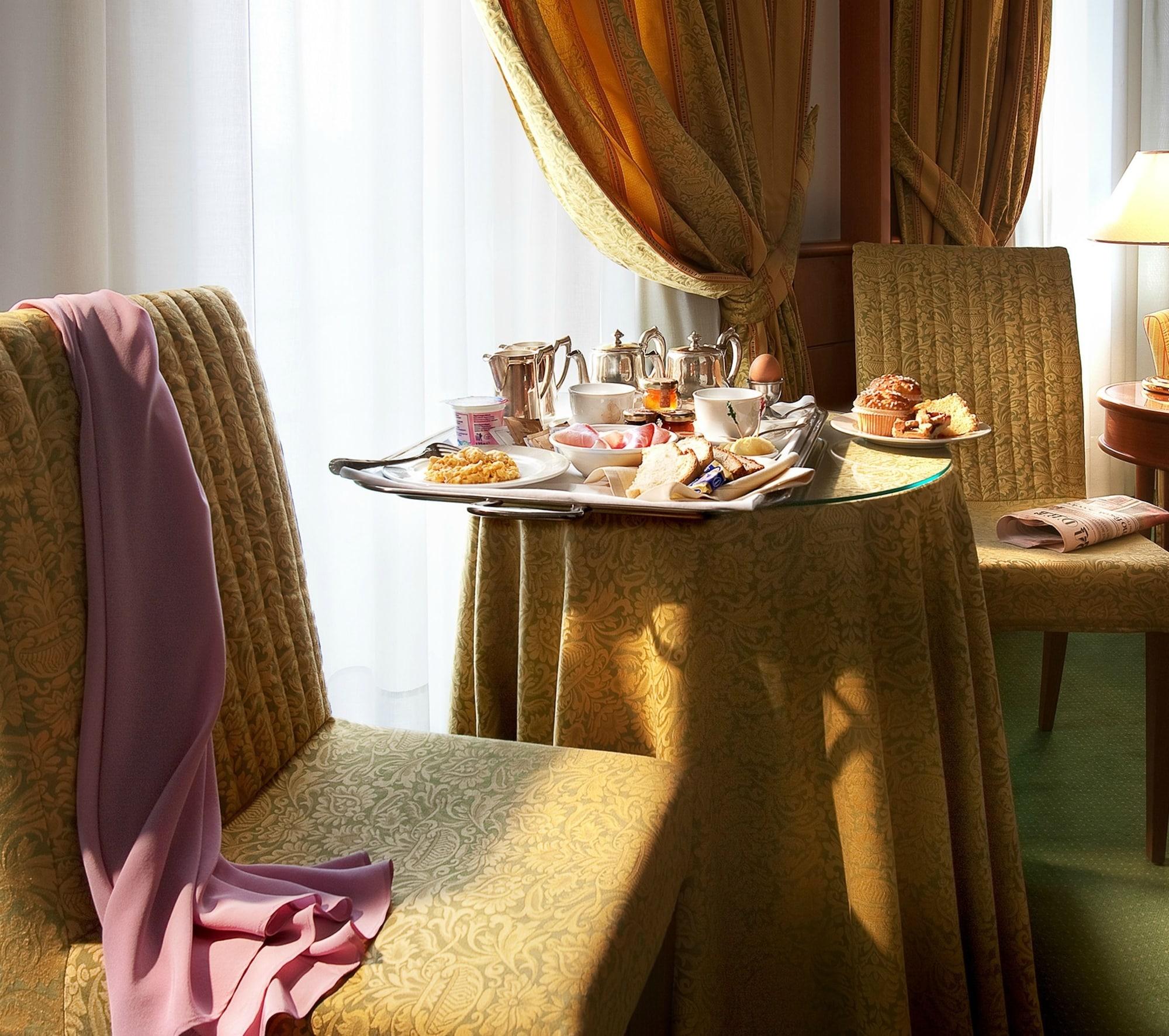 Cavour Hotel Milano